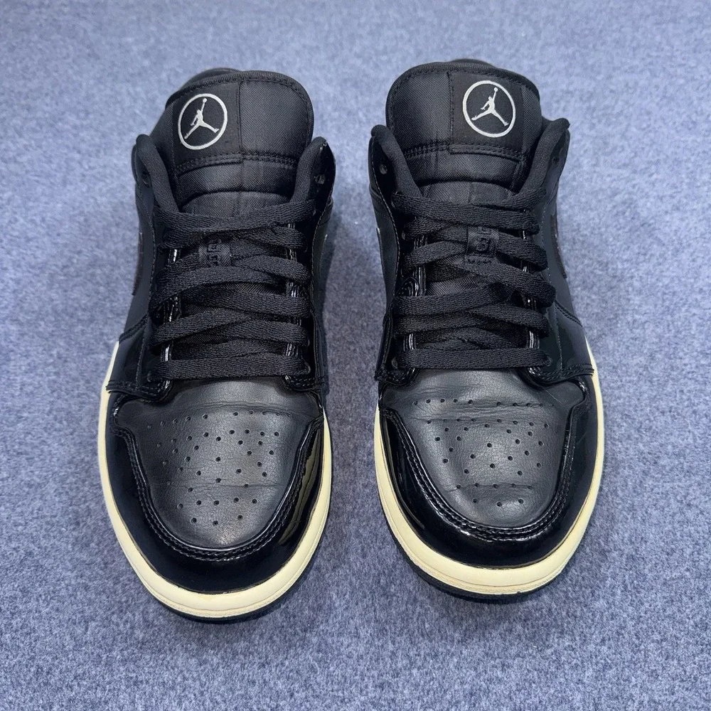 Size 8 - Nike Air Jordan 1 Low Retro Mens 